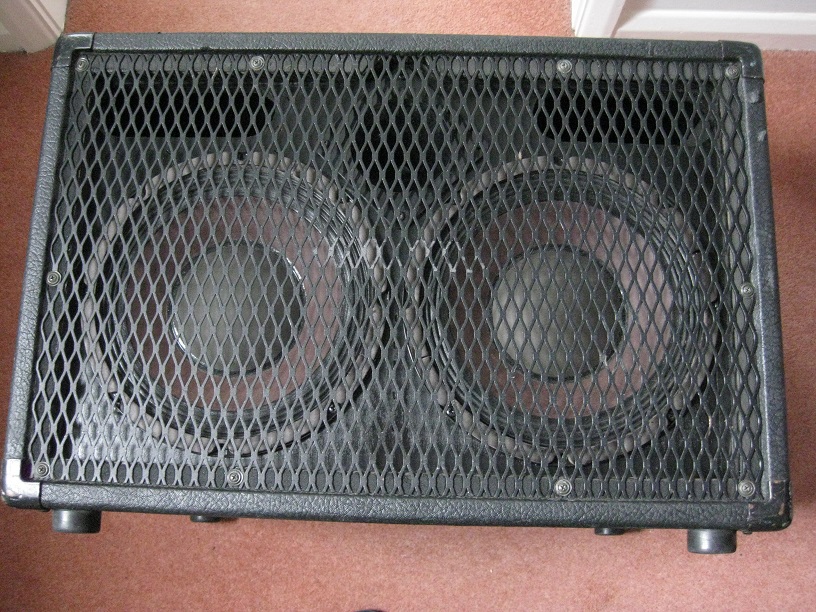 Peavey 210.jpg