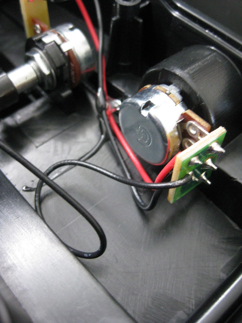 Nektar_NX-P_adjust_pot.JPG